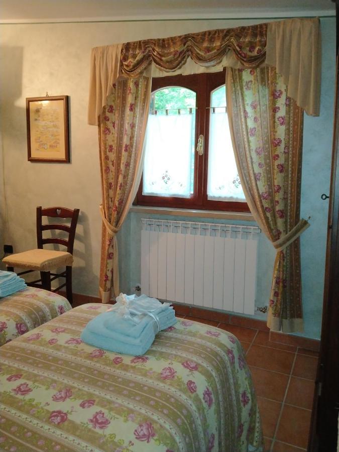 B&B Il Cantico Greccio Bagian luar foto