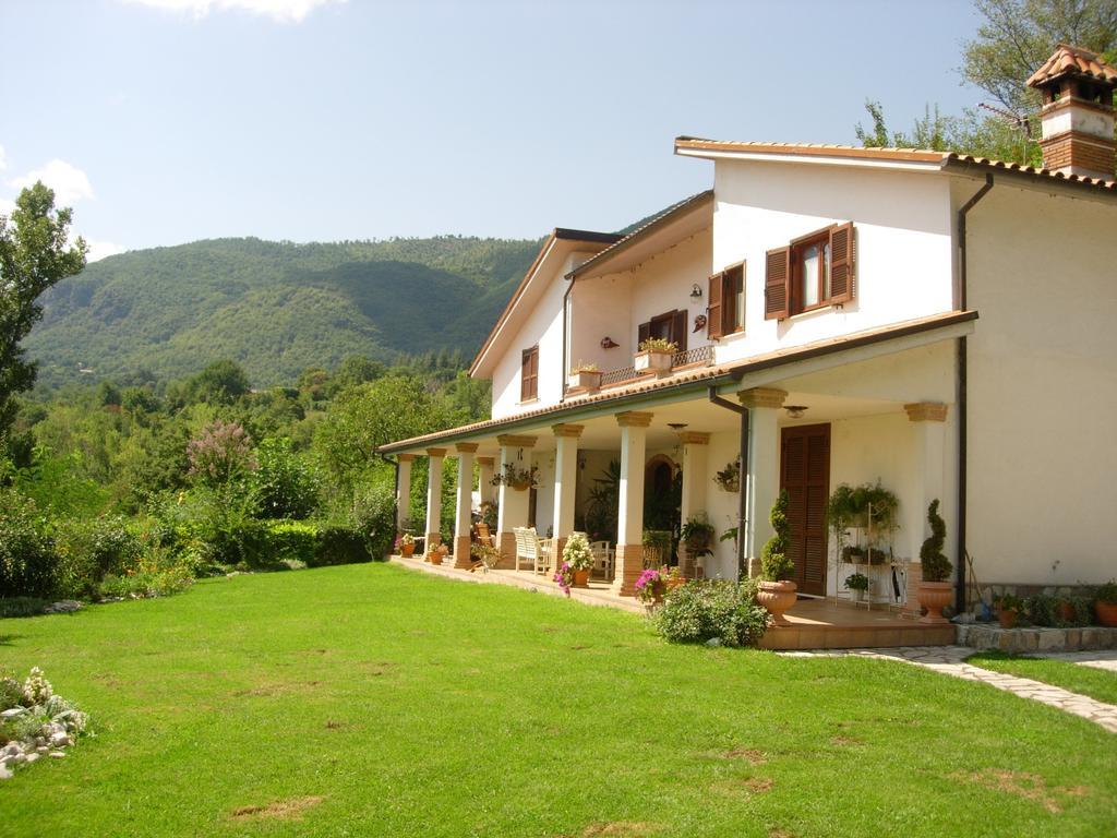 B&B Il Cantico Greccio Ruang foto