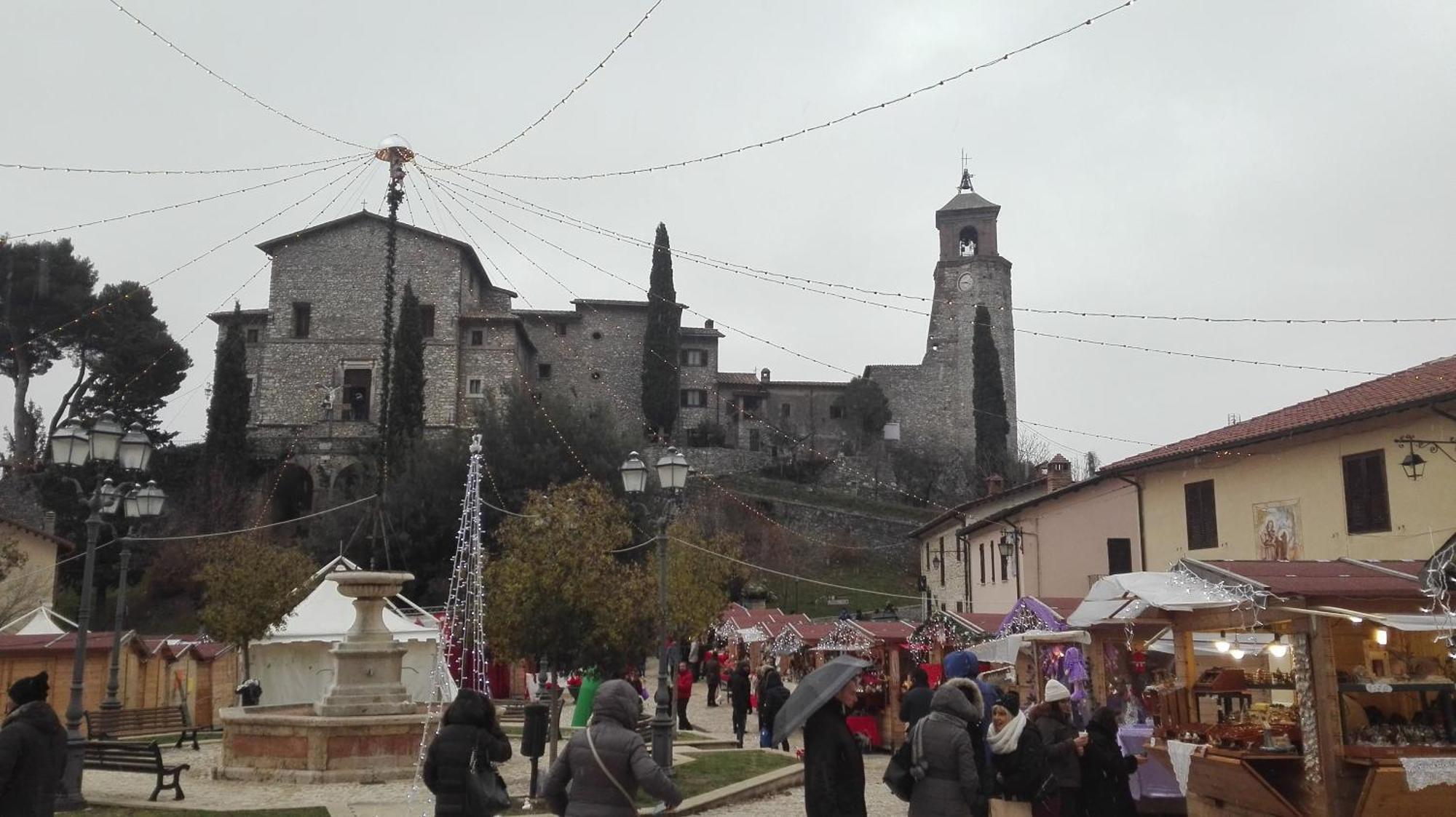 B&B Il Cantico Greccio Bagian luar foto